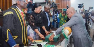 Ogun Governor Presents 2023 Budget