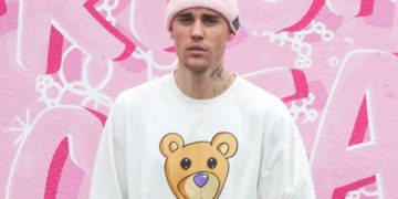 Bieber to Sell Rights to His Catalog