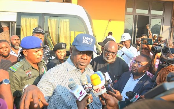 Federal Government Promises to Curb Incidence of Attacks on Railway