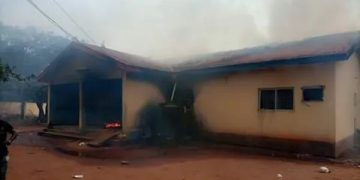 Hoodlums Attack Police Station in Anambra