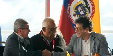 Colombia to Begin Peace Talks with Rebel Groups