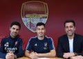 Martinelli Signs New Contract