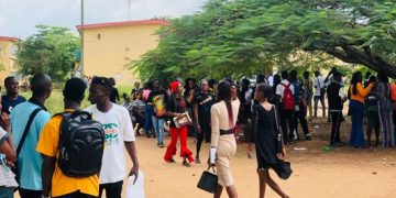 Student Reacts to ASUU Disagreement on Closure of Universities