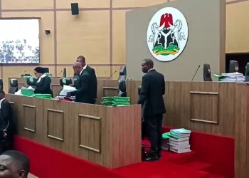 Supreme Court Adjourns naira Policy Suit