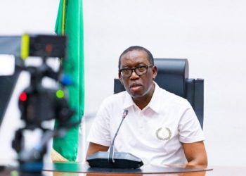 Okowa Expresses Confidence in Nigerian Medical Workers